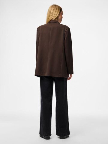 Blazer 'PCKamil' PIECES en marron