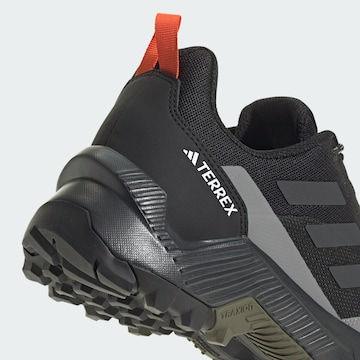 Chaussure basse 'Eastrail 2.0' ADIDAS TERREX en noir