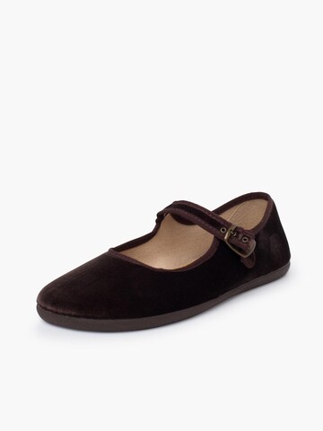 Pisamonas Lage schoen in Bruin: voorkant