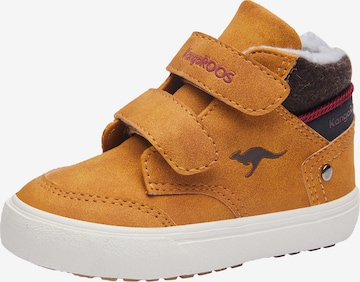 Chaussure basse 'Kavu Primo' KangaROOS en jaune : devant