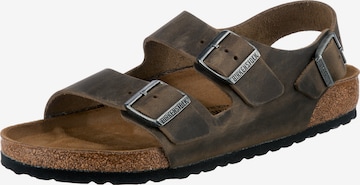 BIRKENSTOCK Sandalen 'Milano' in Bruin: voorkant