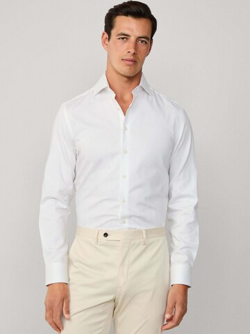 Comfort fit Camicia di Hackett London in bianco: frontale