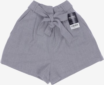 Pull&Bear Shorts in M in Grey: front
