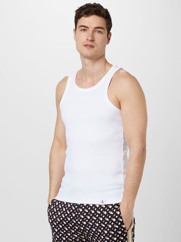 Calvin Klein Jeans - Camiseta en blanco: frente