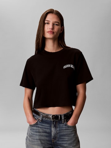 T-shirt 'Boxy' Calvin Klein Jeans en noir : devant