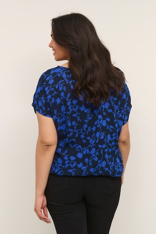 KAFFE CURVE Bluzka 'Lokana' w kolorze niebieski
