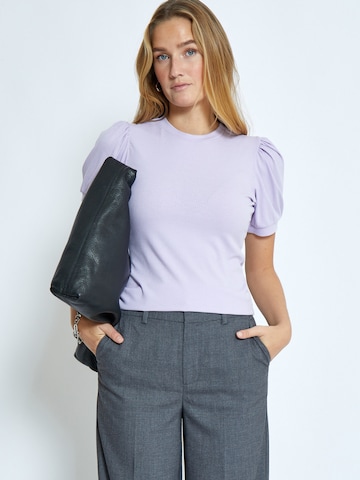 minus Shirt 'Johanna' in Lila: voorkant