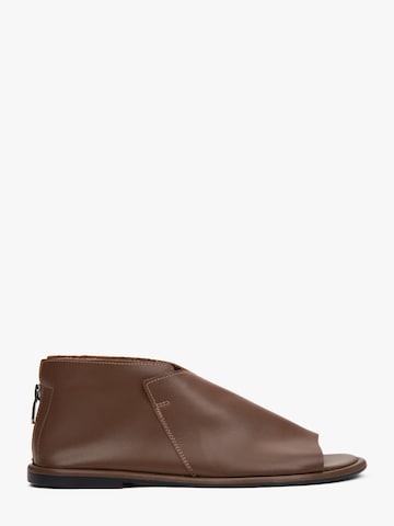 Estro Sandale '47-252'‌‌‌ in Braun: Vorderseite