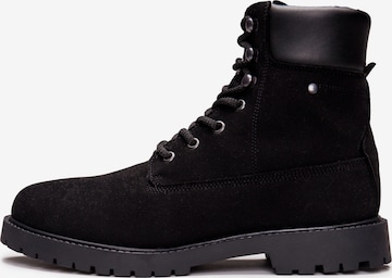 Boots stringati 'Gadea' di nae Vegan Shoes in nero: frontale