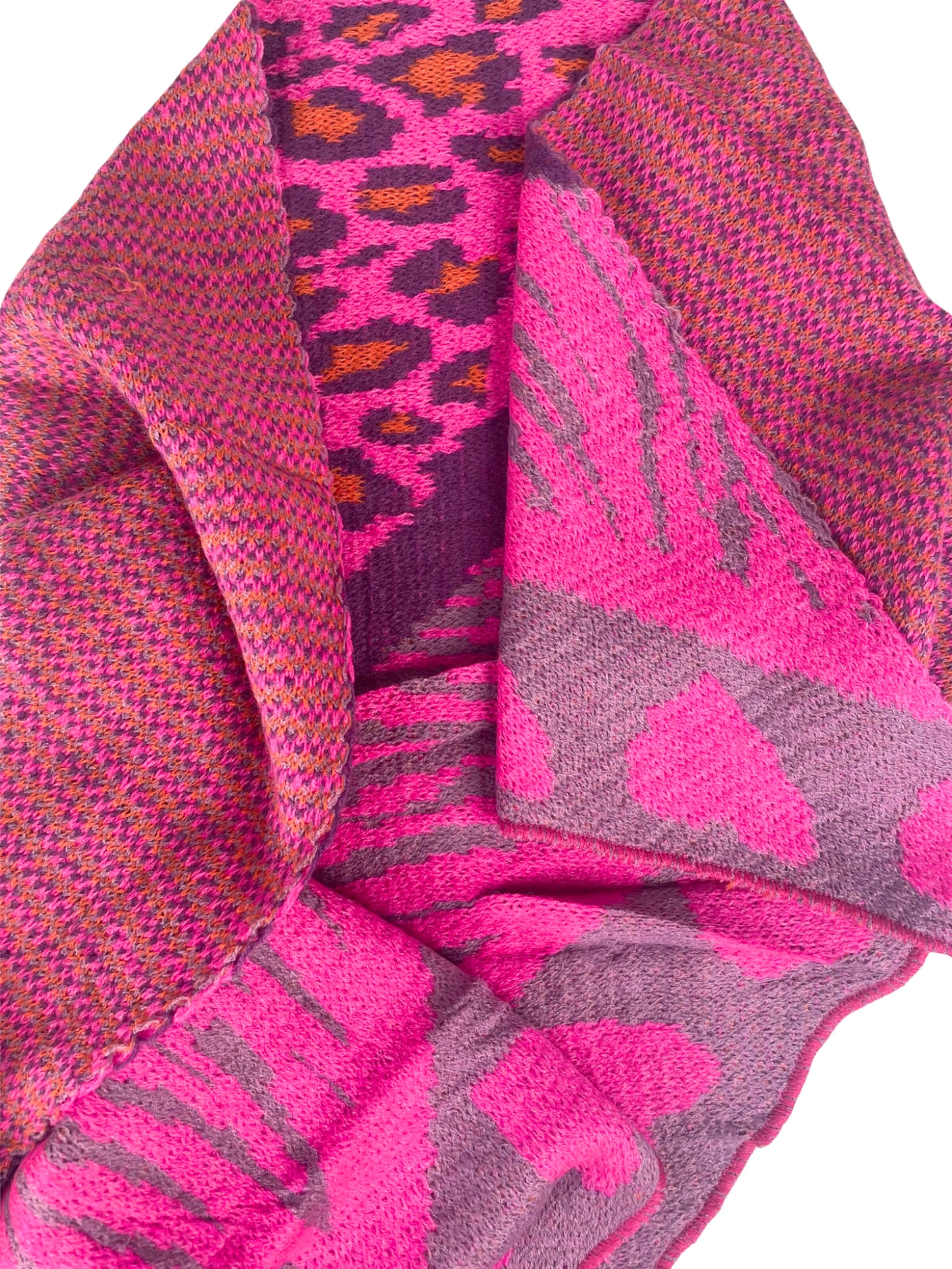 Kumixi Scarf 'Leopard' in Pink