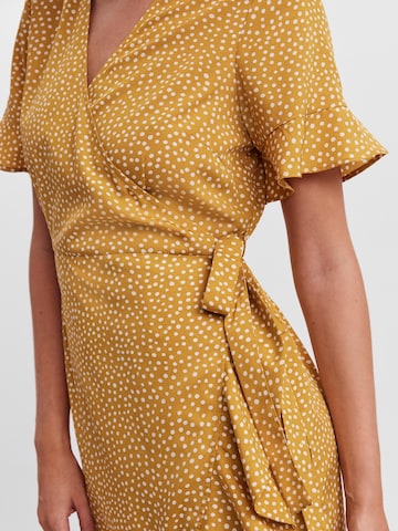 Robe 'Henna' VERO MODA en jaune