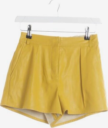 PATRIZIA PEPE Shorts in XS in Yellow: front