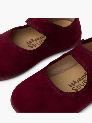 Chaussure basse Pisamonas en rouge