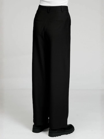 TEESHOPPEN Regular Trouser ' Klassiske ' in Schwarz