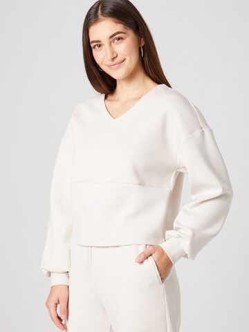 Bluză de molton 'Sana' de la Guido Maria Kretschmer Women pe alb: față