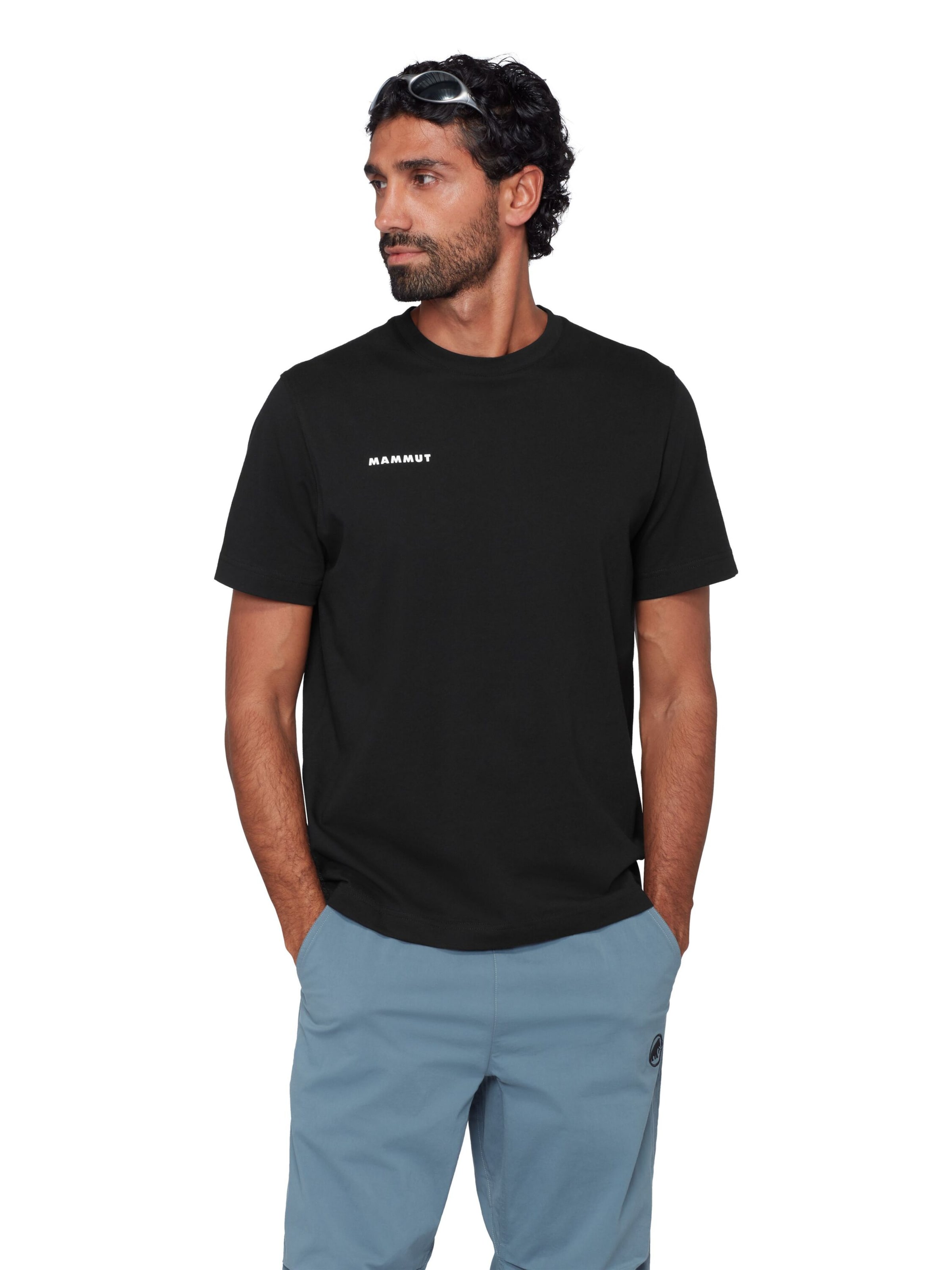 MAMMUT Performance Shirt in Black: front