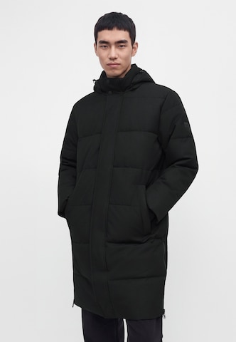 Manteau d’hiver Karl Lagerfeld en noir : devant