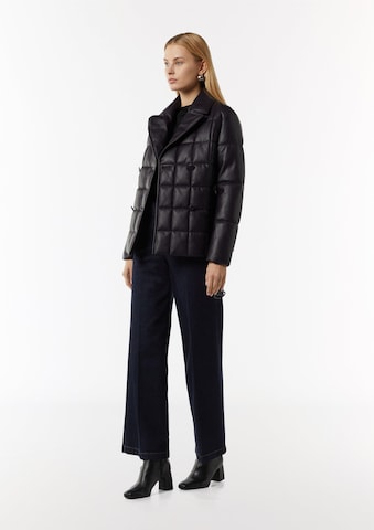 COMMA Between-season jacket in Black