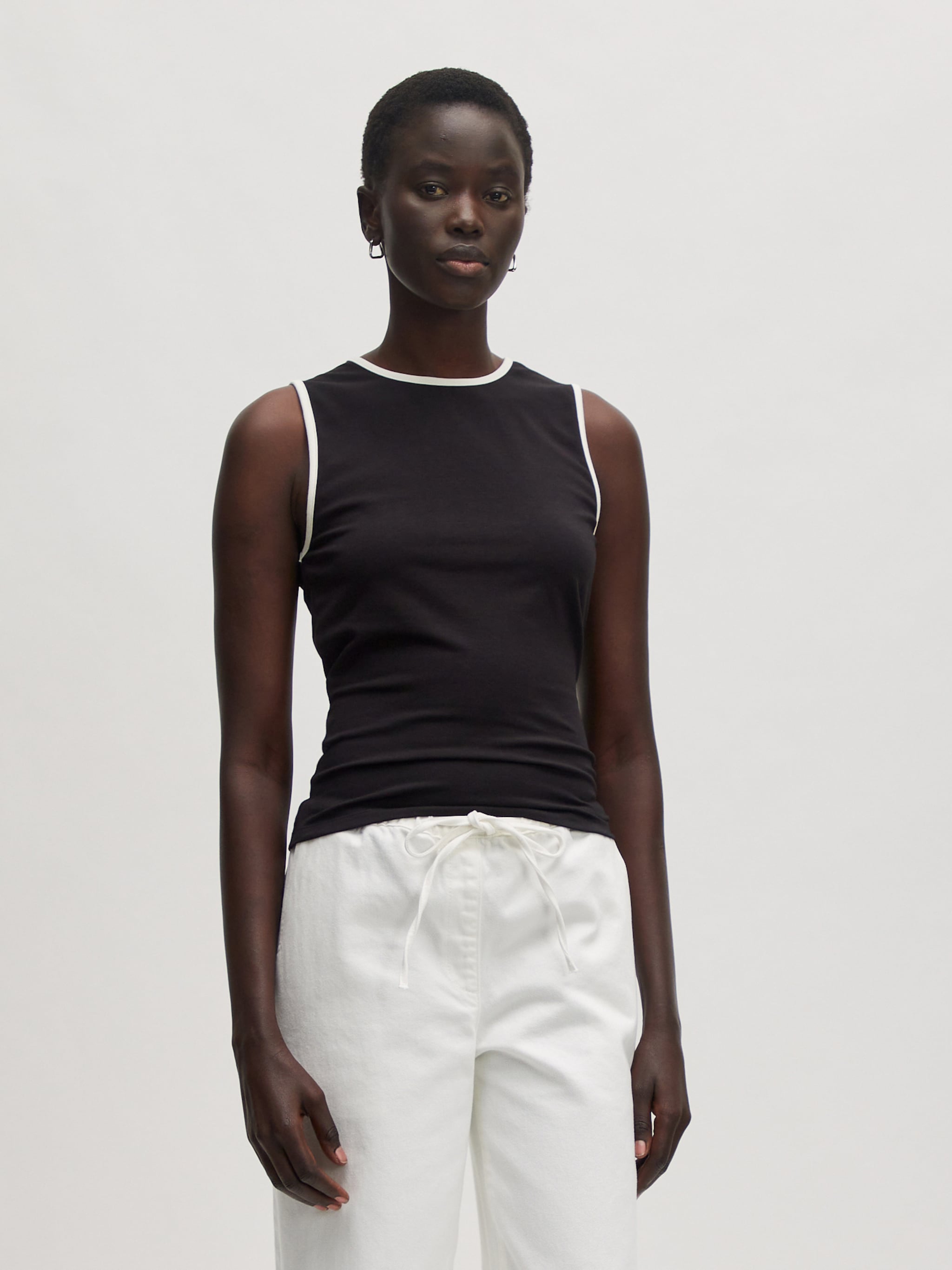 EDITED Producten Top 'Fiona' Zwart