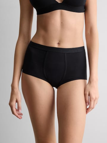 INTIMISSIMI Boyshorts in Black: front