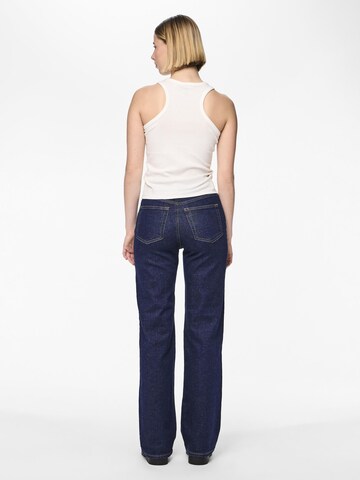 PIECES Regular Jeans 'PCHOLLY' in Blue