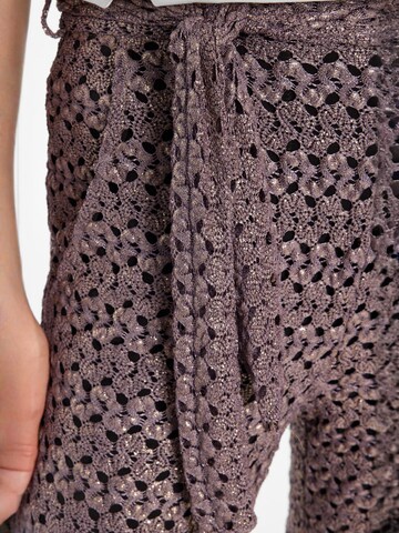 Regular Pantalon 'Donya' Ana Alcazar en gris