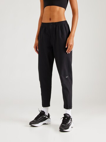 Reebok Regular Sporthose 'ACTIV COLL SKYSTRETCH' in Schwarz: Vorderseite
