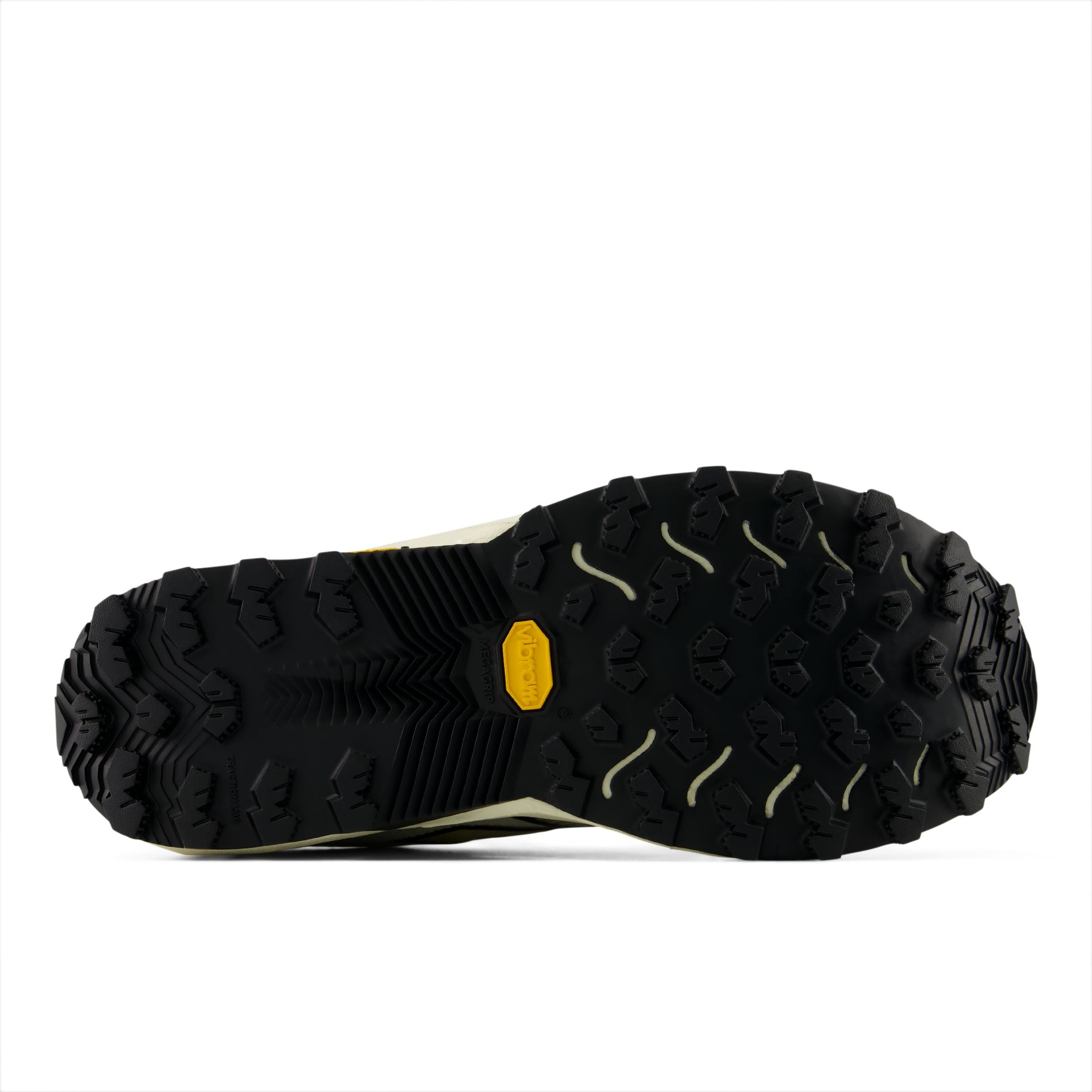 Baskets basses 'Rebel Trail' new balance en blanc
