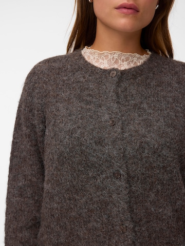 VERO MODA Вязаная кофта 'VMNOVAH' в Коричневый