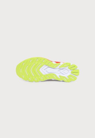 MIZUNO Futócipők 'WAVE SKYRISE 7' - fehér
