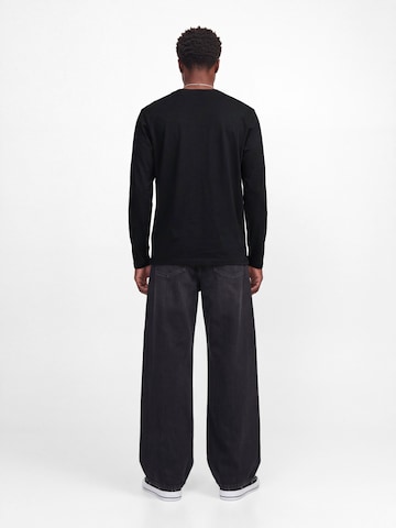 JACK & JONES - Camiseta 'JJJADE' en negro