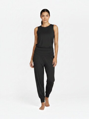 CURARE Yogawear Loosefit Sporthose 'Long Yogapants Flow'‌‌‌ in Schwarz