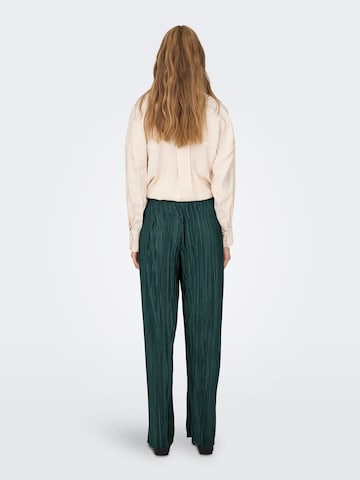 ONLY Loose fit Trousers 'ONLRAVENNA' in Green
