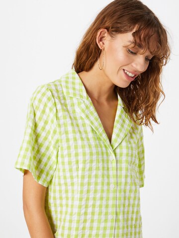 Monki Shirt dress in Green