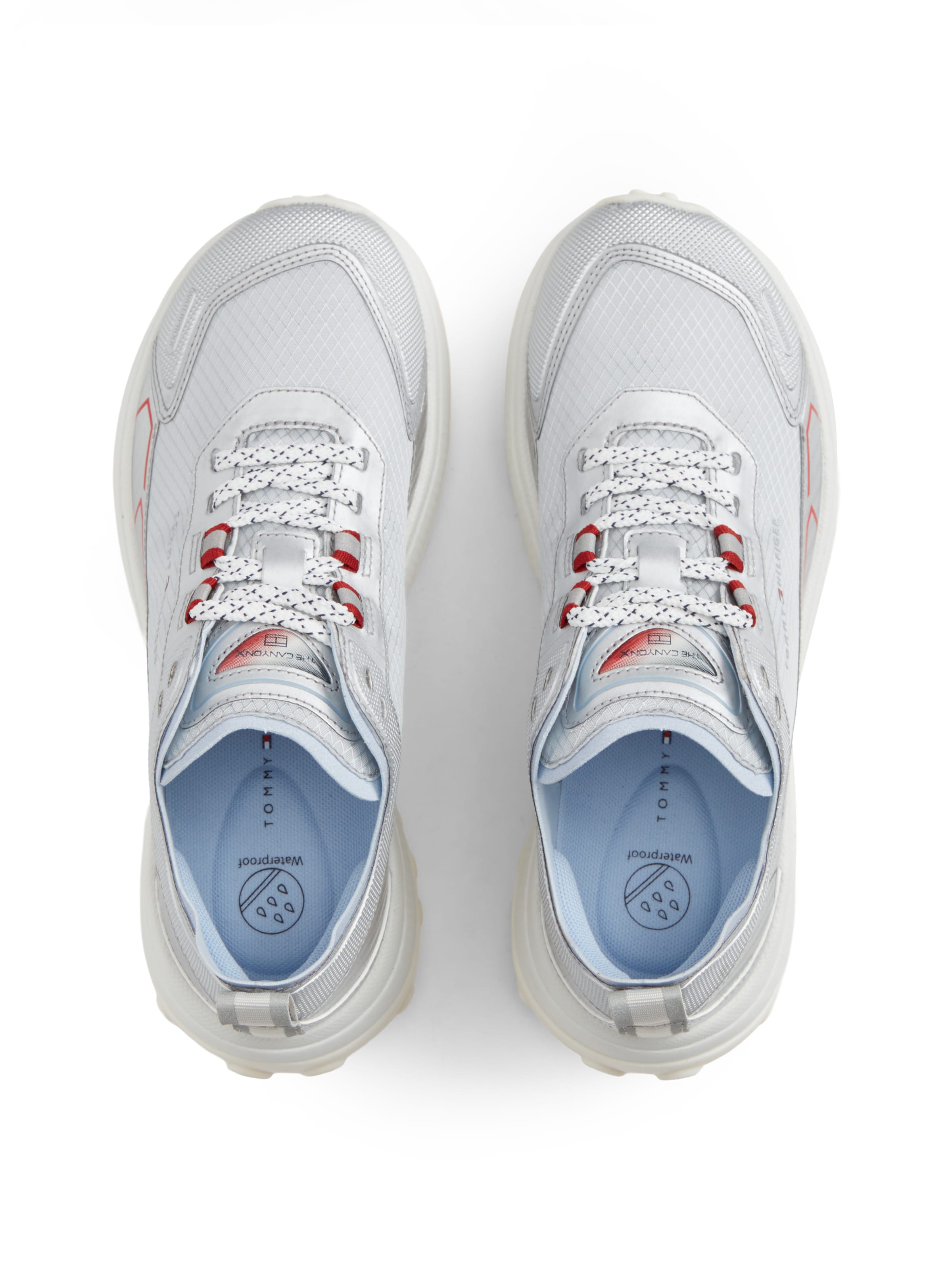 Baskets basses 'THE CANYON X' TOMMY HILFIGER en gris