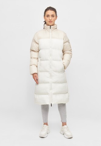 BENCH Winter Coat in White: front