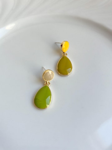 Kamakula Earrings 'Enamel Teardrop' in Yellow