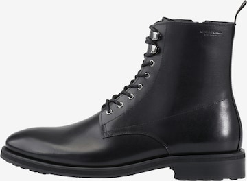 VAGABOND SHOEMAKERSČizme na vezanje 'Brian' - crna boja: prednji dio