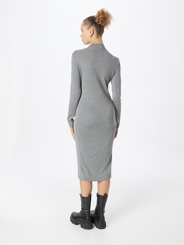 COMMA Kleid in Grau