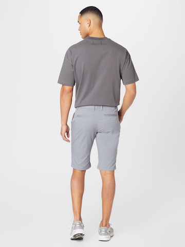 s.Oliver Regular Shorts in Grau