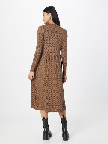 Coster Copenhagen Kleid in Braun