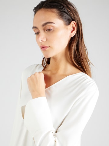 Camicia da donna di COMMA in bianco