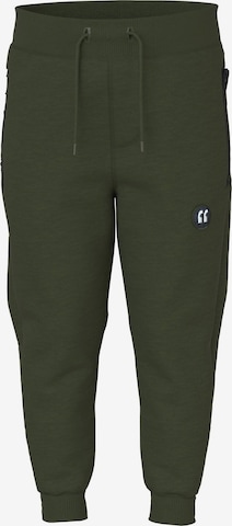 Effilé Pantalon 'Vimo' NAME IT en vert : devant