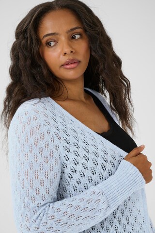 Cardigan 'Loura' KAFFE CURVE en bleu