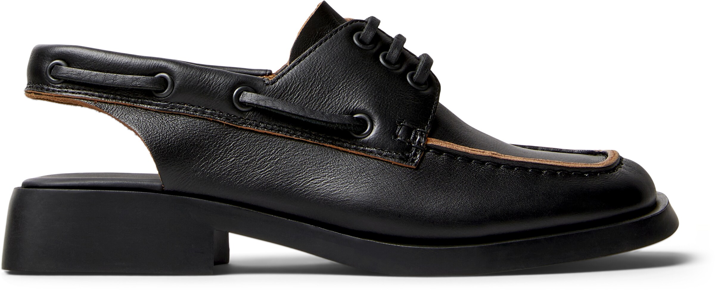 Mocassino 'Dana' di CAMPER in nero