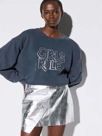 No Matter What Sweatshirt in Grijs: voorkant