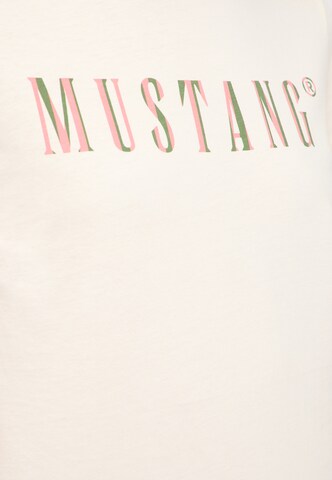 MUSTANG T-Shirt 'Style Loa' in Weiß