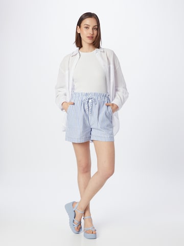 Molly BRACKEN Regular Shorts in Blau