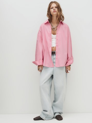 Pull&Bear Blouse in Pink: front