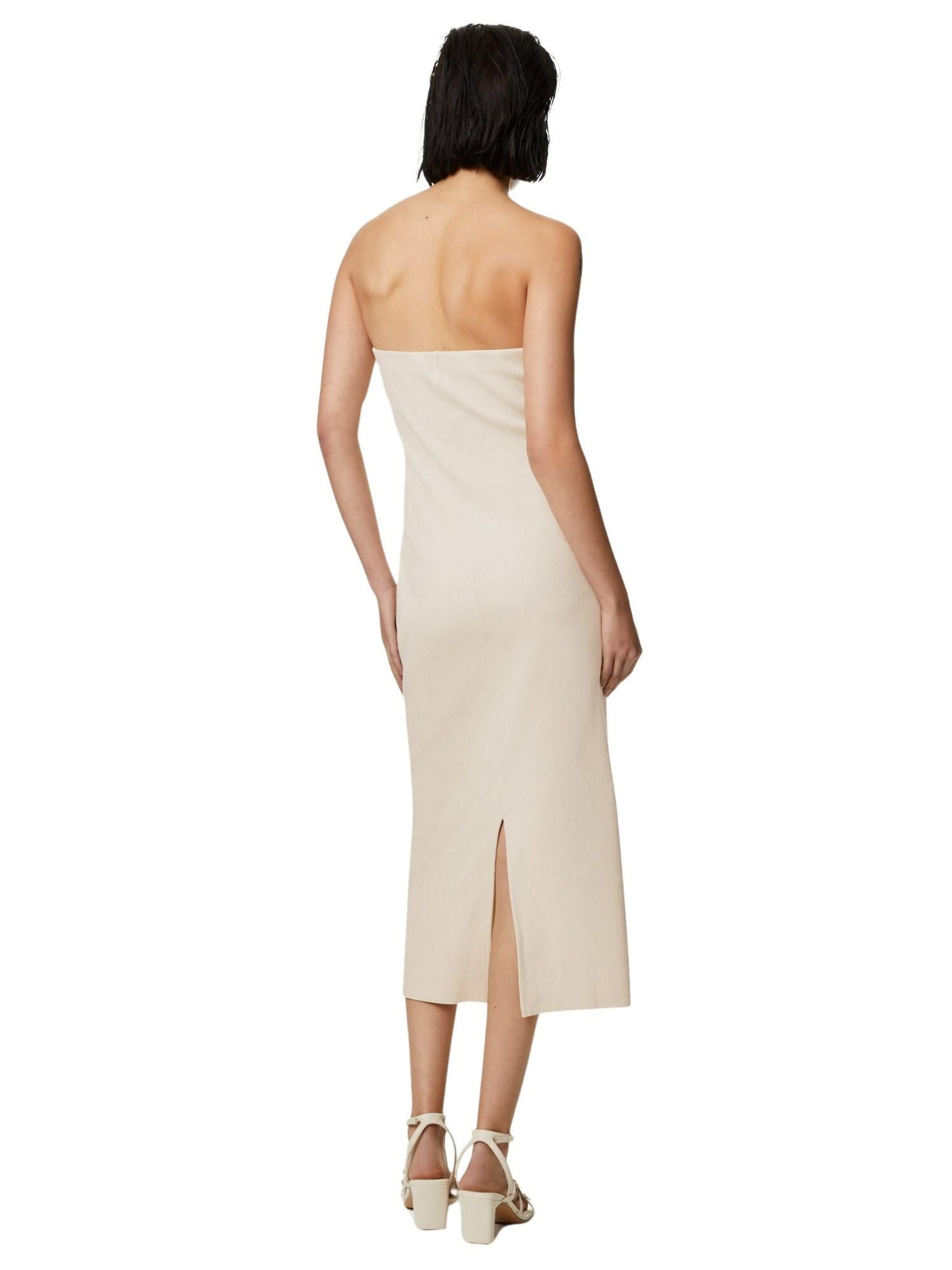 Robe Marks & Spencer en beige